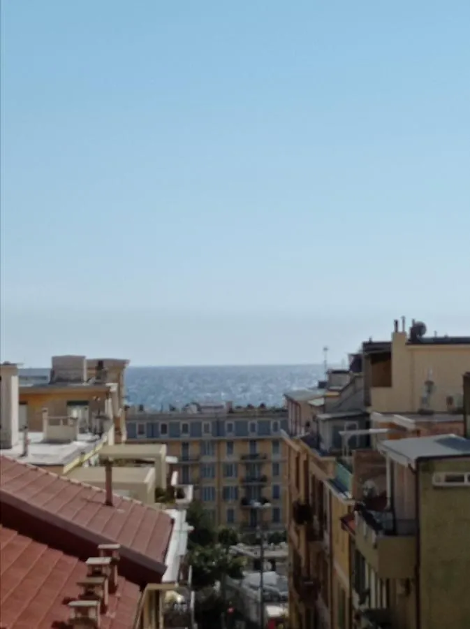 Alishome City Centre-Beach-Ariston-Casino San Remo 0*,  Italie